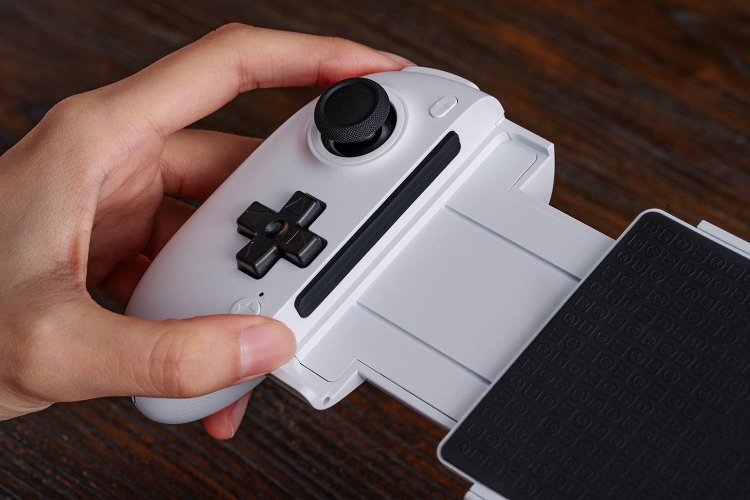 8BitDo Ultimate Mobile Gaming Controller for Android devices, Bluetooth Mobile Game Controller with Hall Effect Joysticks and Hall Triggers (Black) - Image 9